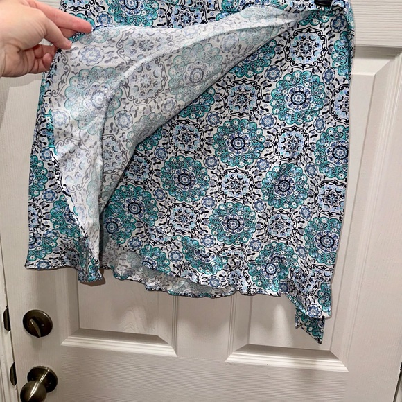 LOFT | Medallion Ruffle Wrap Skirt - Picture 6 of 14